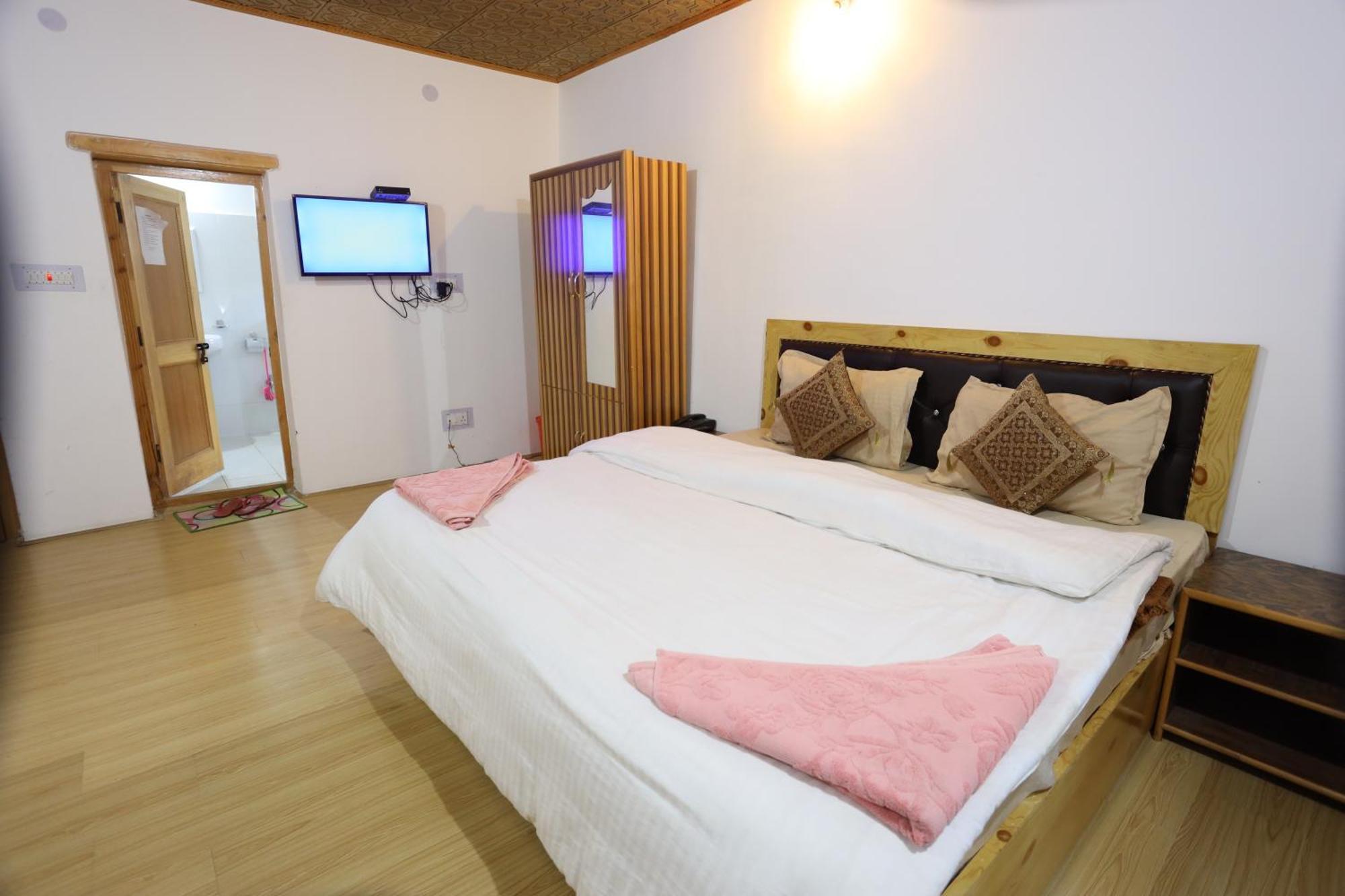 Odbar Guest House Best Guest House At Leh Ladakh Екстер'єр фото