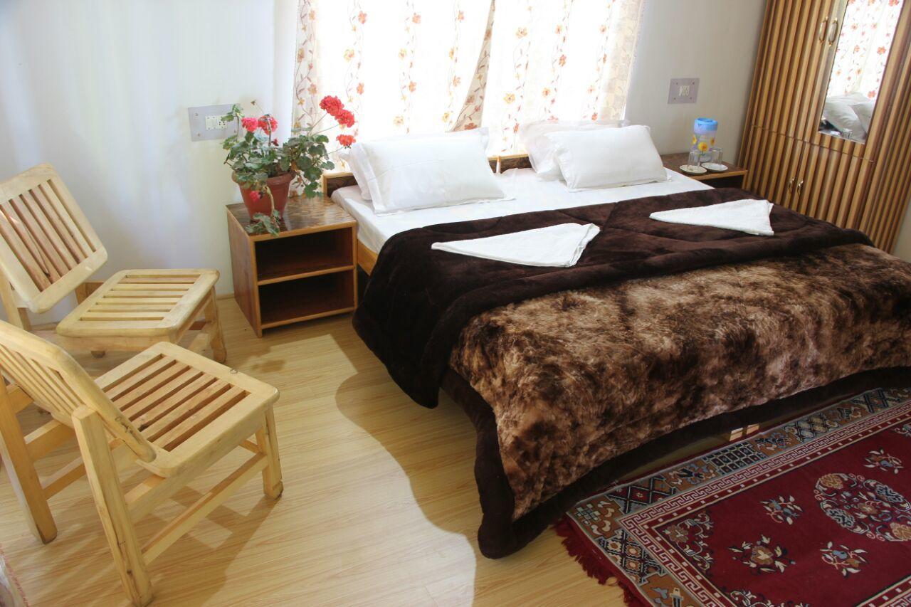 Odbar Guest House Best Guest House At Leh Ladakh Екстер'єр фото